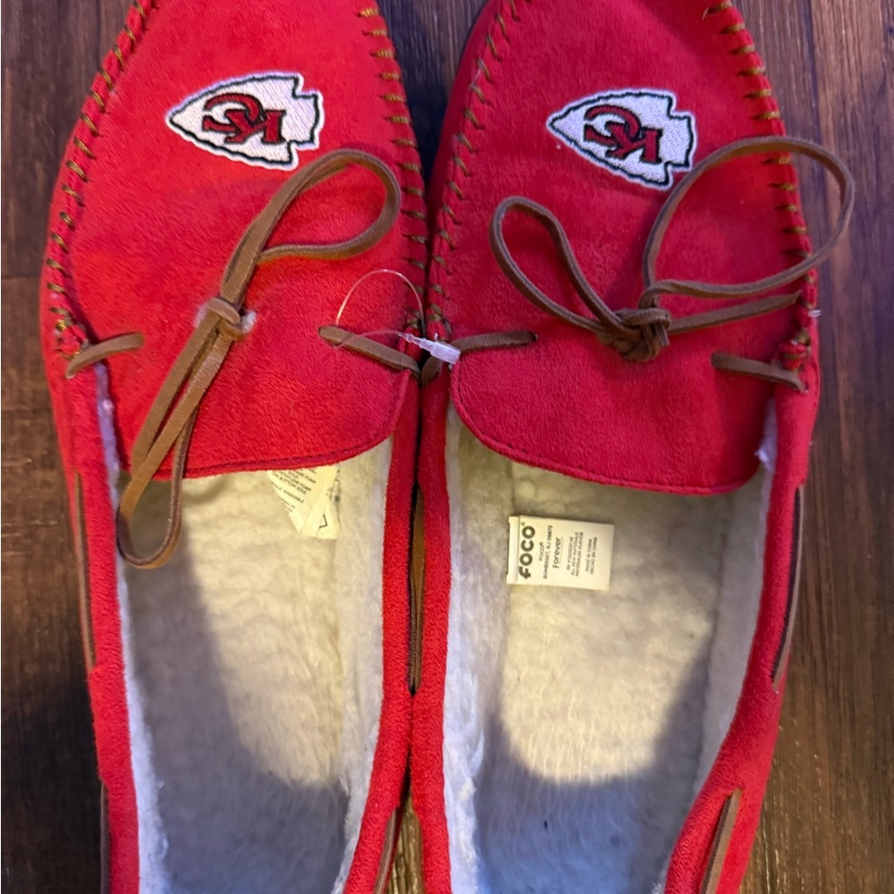 NFL Kansas City chiefs Moccasin men’s large new - Picture 2 of 4